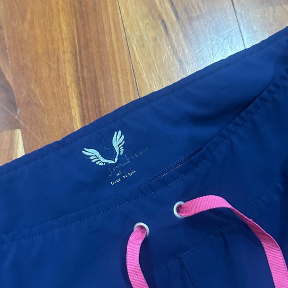 Navy nursing scrub Pants with Pink Drawstring - Picture 2 of 5